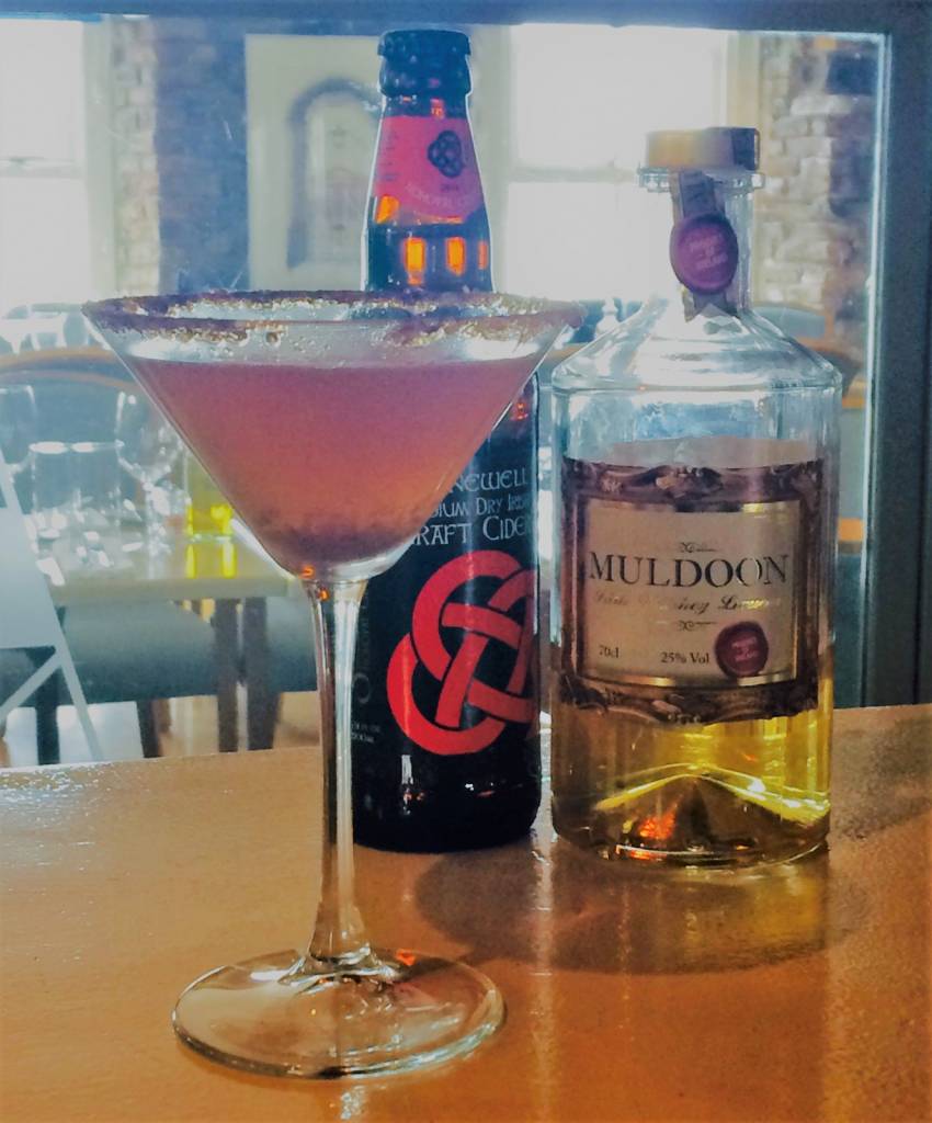 toffee-apple-cocktail